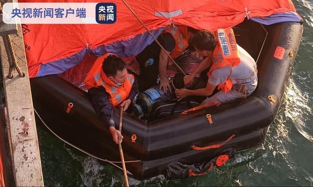 海南文昌一外籍货轮遇险,12名船员全部获救 - 第1张 - 自贸港在线 海南文昌一外籍货轮遇险,12名船员全部获救 - 第1张