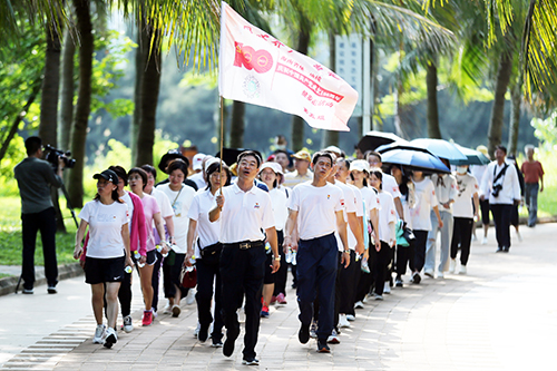 海南统一战线开展“同心齐步跟党走”健步走活动 - 第4张 - 自贸港在线 海南统一战线开展“同心齐步跟党走”健步走活动 - 第4张
