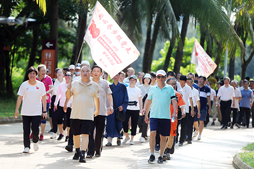 海南统一战线开展“同心齐步跟党走”健步走活动 - 第6张 - 自贸港在线 海南统一战线开展“同心齐步跟党走”健步走活动 - 第6张
