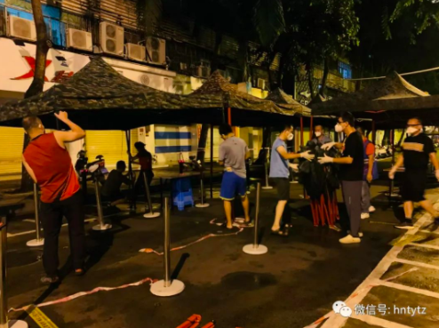 抗疫一线丨海南省委统战部抗疫侧记:冲锋战“疫”一线 彰显统战干部担当 - 第7张 - 自贸港在线 抗疫一线丨海南省委统战部抗疫侧记:冲锋战“疫”一线 彰显统战干部担当 - 第7张