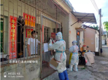 靓丽“水院白”,海南水院第四批青年志愿者服务队展现青春“硬核力量” - 第10张 - 自贸港在线 靓丽“水院白”,海南水院第四批青年志愿者服务队展现青春“硬核力量” - 第10张