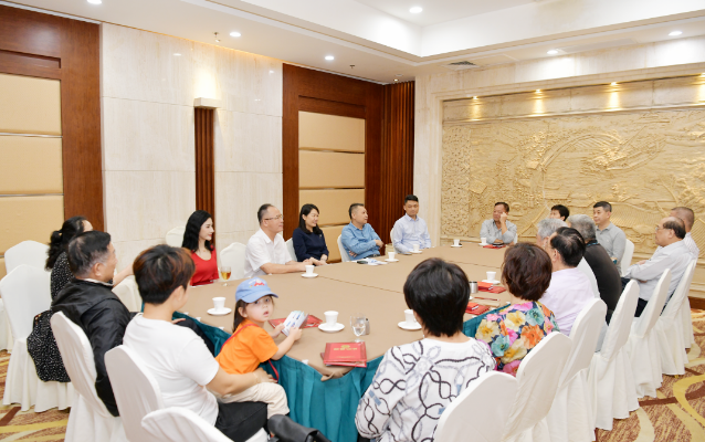 三亚市委统战部召开香港企业家助力海南自由贸易港建设招商引资恳谈会 - 第1张 - 自贸港在线 三亚市委统战部召开香港企业家助力海南自由贸易港建设招商引资恳谈会 - 第1张
