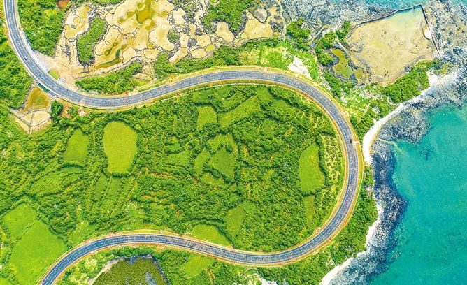 海南环岛旅游公路主线路基段将于6月底建成 - 第1张