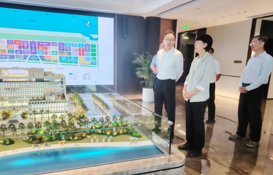 尹丽波在海口调研统战工作时强调:扛起责任担当 打造特色品牌 为自贸港建设汇聚统战力量 - 第3张 - 自贸港在线 尹丽波在海口调研统战工作时强调:扛起责任担当 打造特色品牌 为自贸港建设汇聚统战力量 - 第3张