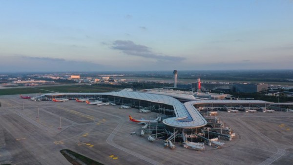 海口美兰国际机场二期正式投运 成海南首个4F等级飞行区