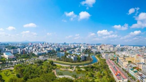 四部门：允许符合条件的非居民按实需在海南自贸港内买房地产