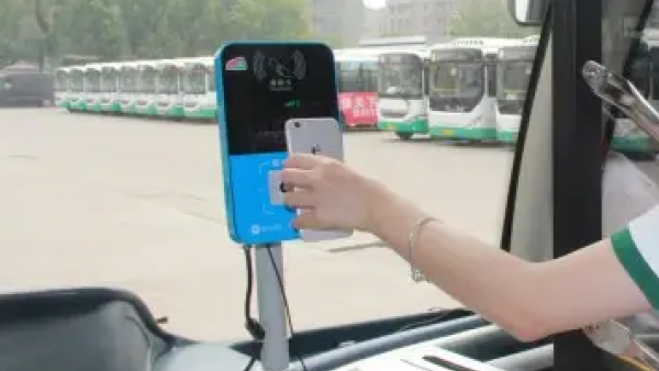 海口“电子公交卡”来啦！刷码乘车可享优惠