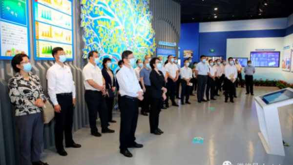 省委统战部组织机关全体干部参观海南全面深化改革开放和中国特色自由贸易港建设成果展