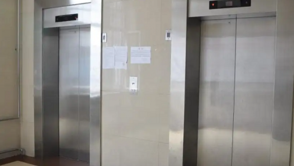 电梯“断电后电动松闸装置失效”仍使用 海南永立电梯工程有限公司被罚款3万元