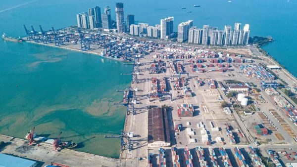 海南对外贸易发展进入“快车道” 规模连创新高