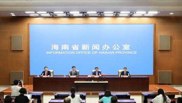 净流入106亿美元，近五年外国来海南直接投资年均增长66%