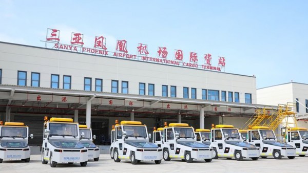 海南交通运输类民航系统首批“零关税”车辆交付