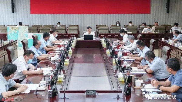 海南召开湛海高铁部署会：打造琼州海峡发展大通道