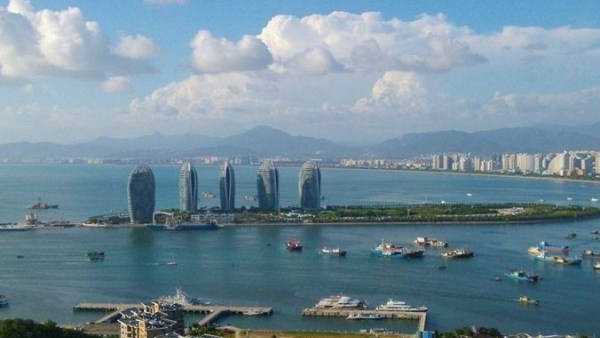 “凤凰角”的出路：海南的产业方向在哪儿呢