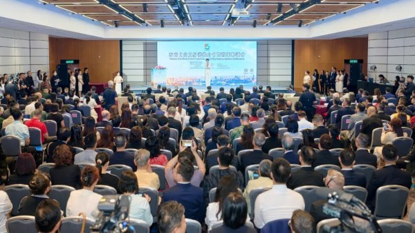 封关倒计时100天启动，海南自贸港推介会暨政策解读会在香港举行，“南海明珠”与“东方之珠”交相辉映