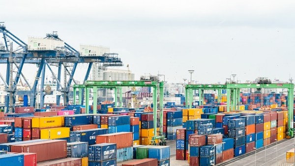 历史新高！2023年海南货物进出口规模超2312亿